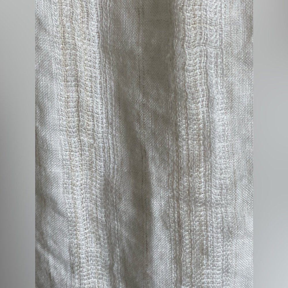 CP Shades Linen Top - Picture 5 of 8